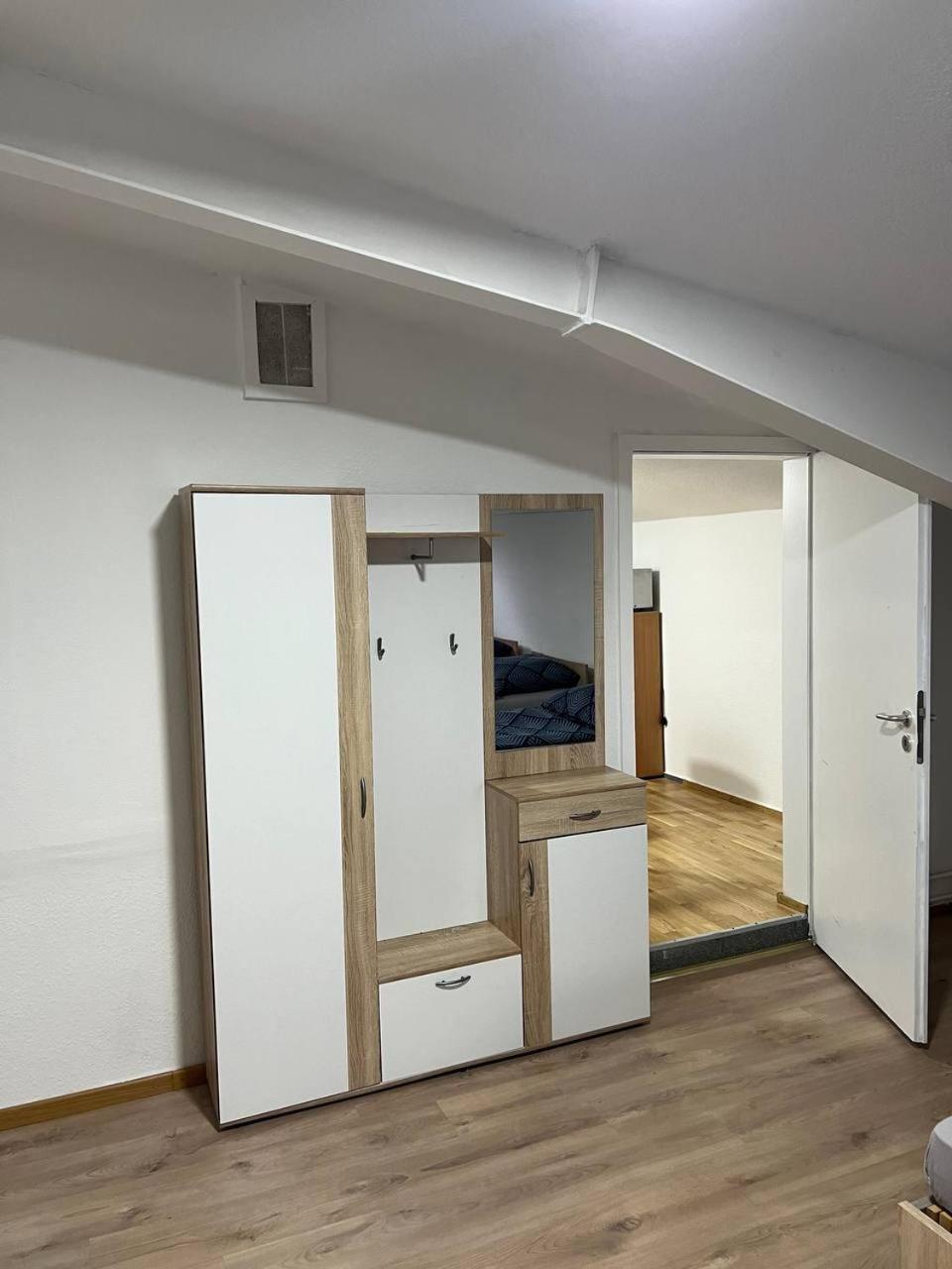 Messe Und Monteurzimmer Sehnde Luaran gambar