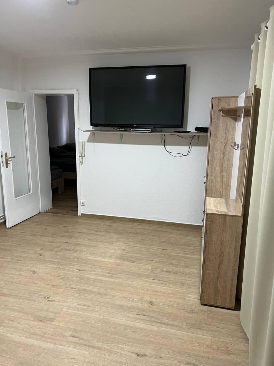 Messe Und Monteurzimmer Sehnde Luaran gambar